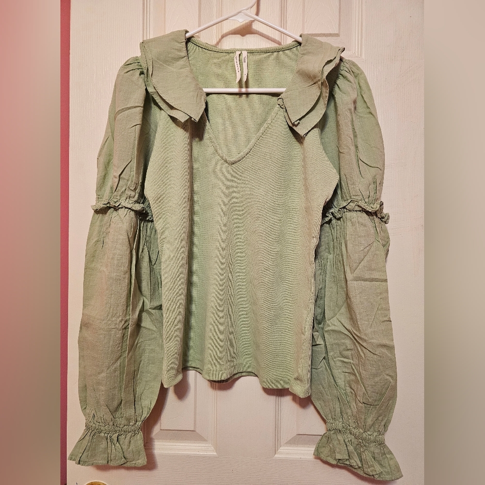 Anthrologie puff sleeve rib tee